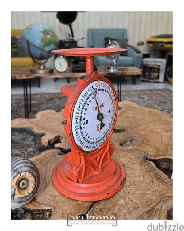 vintage weighting scale 5