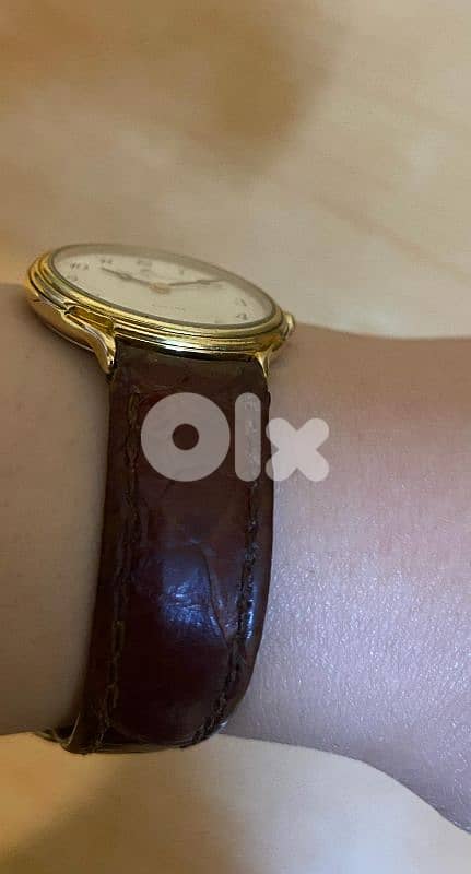 ساعة سويسرية 2