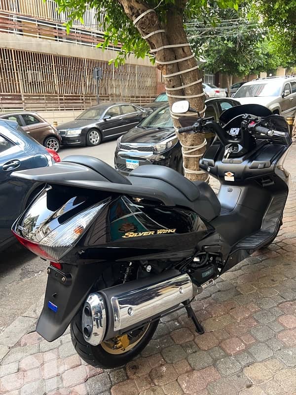 honda silverwing 600 cc crystal Tmode 14