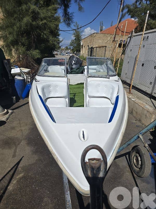 Newly painted - Speed boat 1