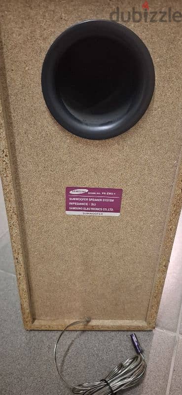 Samsung Audio System (Subwoofer, Centeal Speaker, Surround Speakers) 6