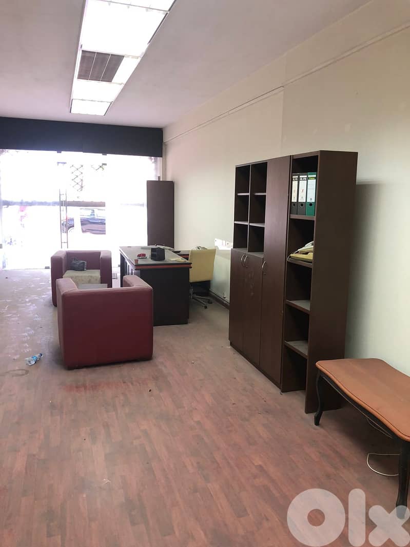 Furnished Commercial Store 4 Sale in Kaslik-Prime location - الكسليك 0