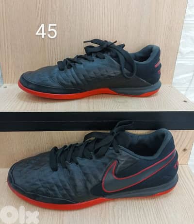 Nike shoes size 45