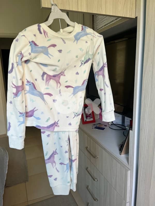 clothes for girls 18