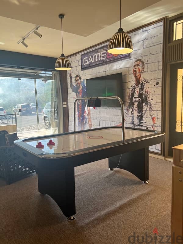 Air Hockey Table 7ft 2