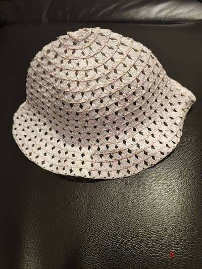 light pink hat for girls