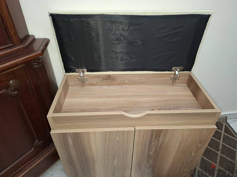 خزانة احذية 1