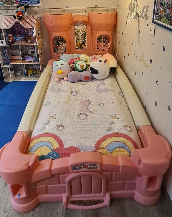 Step Two twin beds Princess castle and Hot wheels themes with lights 1
