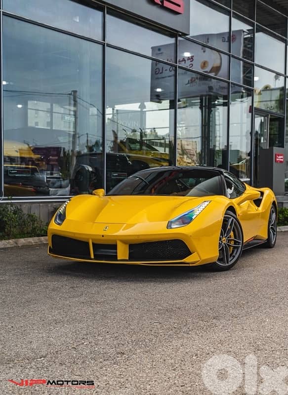Ferrari 488 2017 0