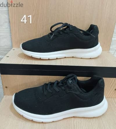Running shoes size 41