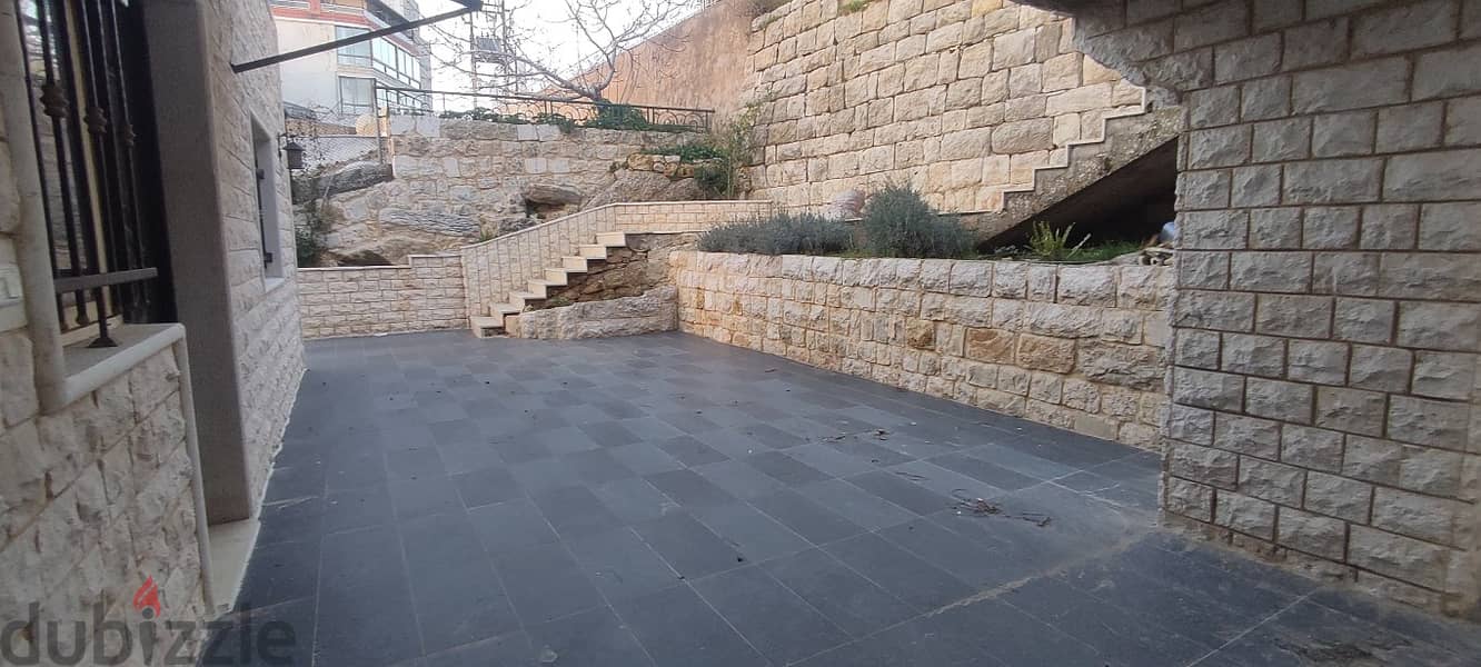 600 Sqm |Super deluxe Building for sale in Aley | Mountain & sea view 6