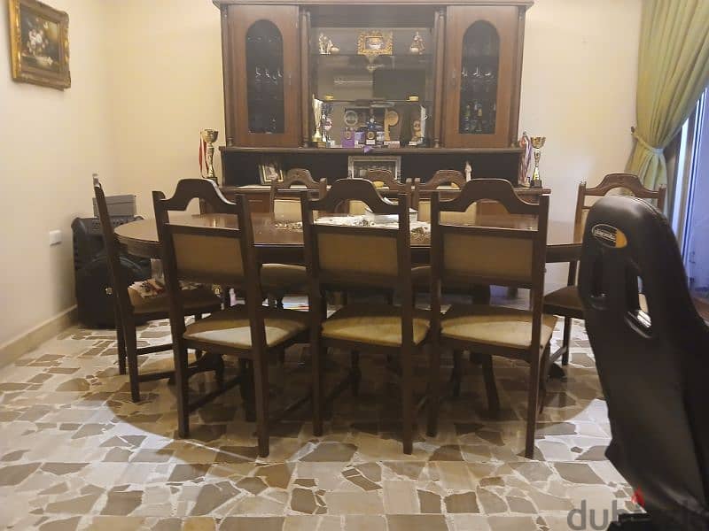 Full Dining room for sale! 3