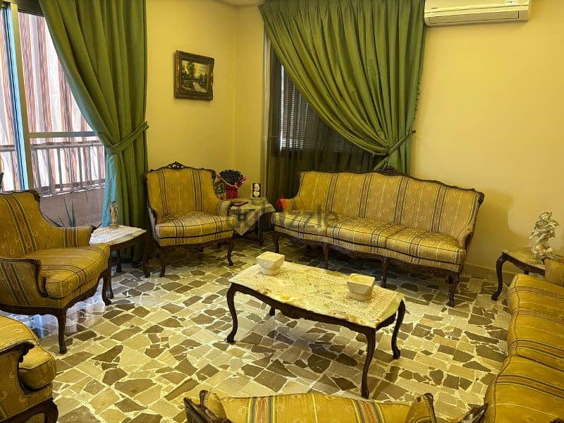 Full Dining room for sale! 8