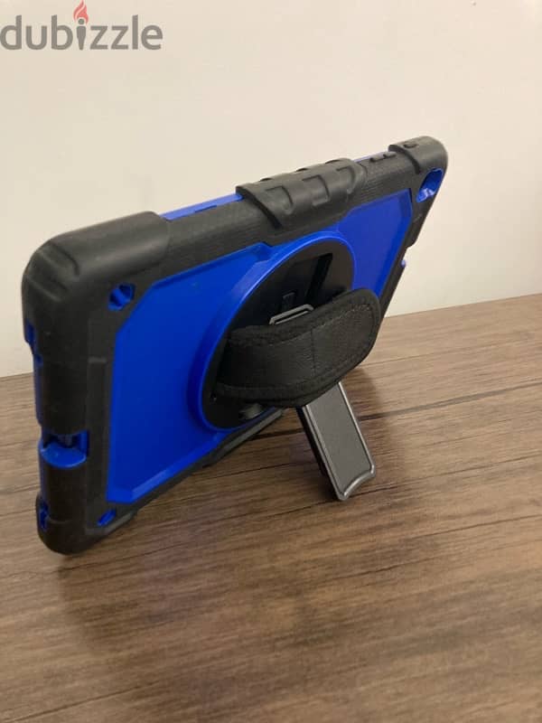 tablette Samsung galaxie tab A + case 7
