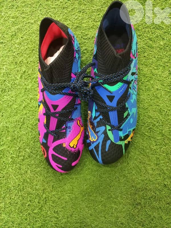 football shoes original 1