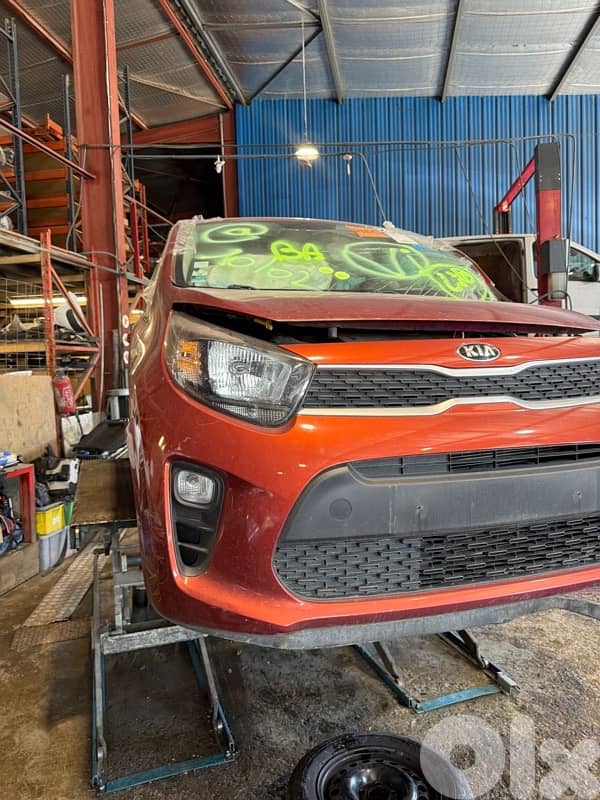 kia and hyundai Used spare parts 1