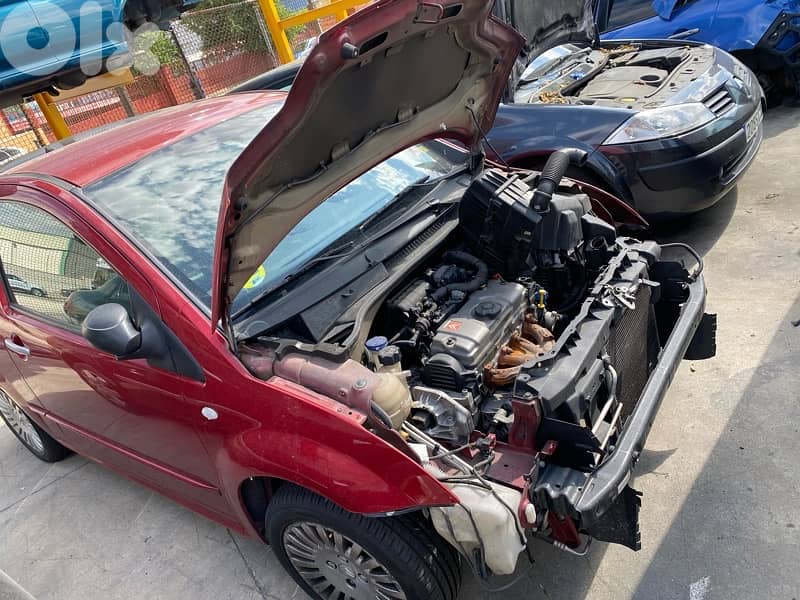 kia and hyundai Used spare parts 3