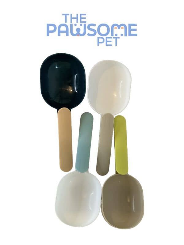 Pawsome's Plastic Food Scoop 0