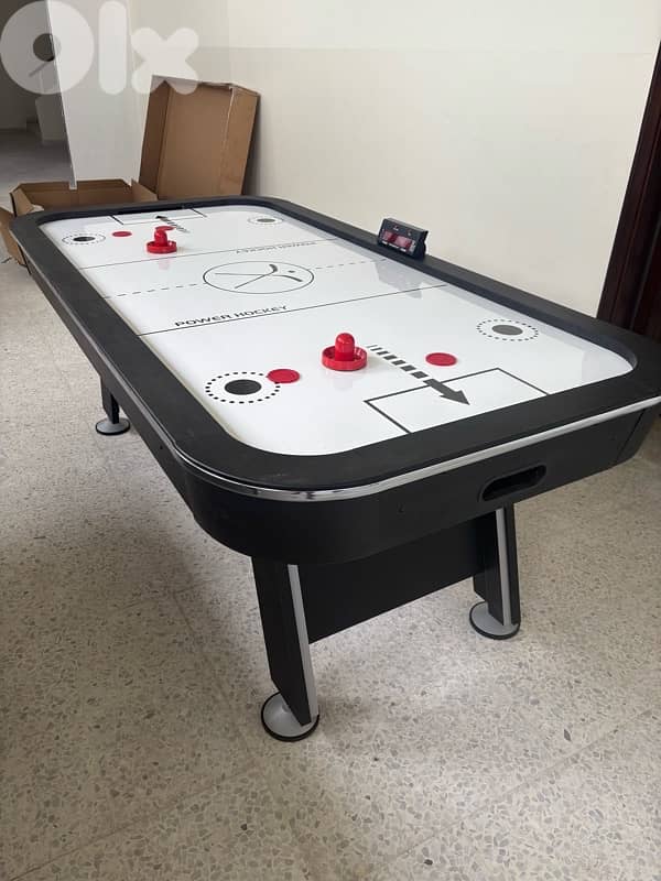 Air Hockey 7 ft with score screen 1
