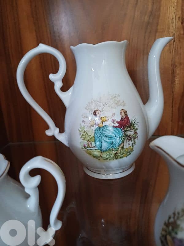 Vintage tea pot set 3