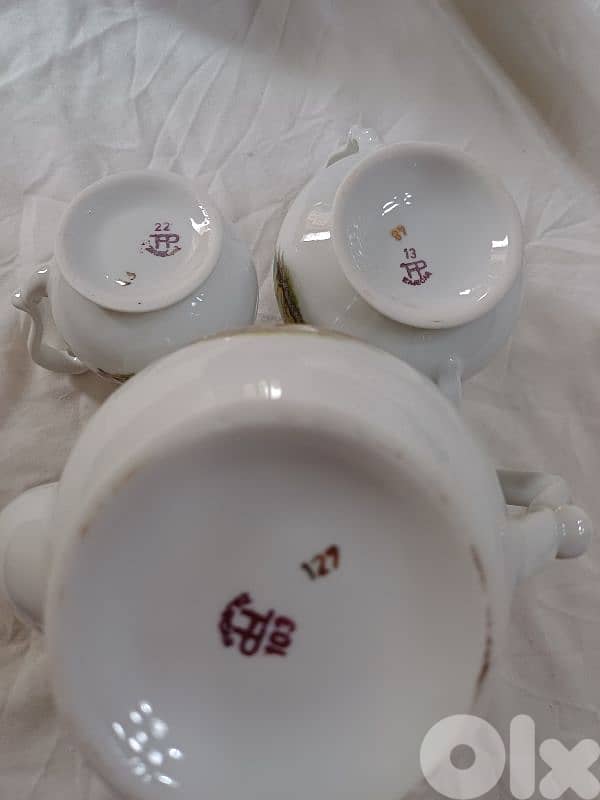 Vintage tea pot set 4