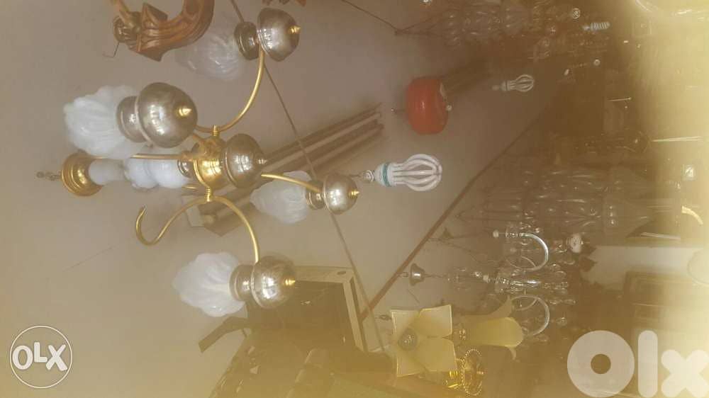 ثرية قديمة 4 لمبات مميزة 1