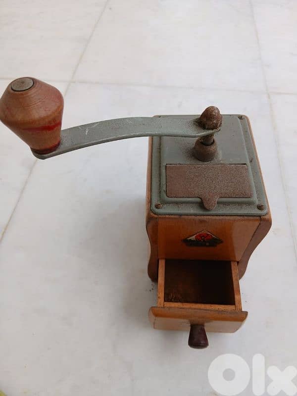 مطحنة بن 0