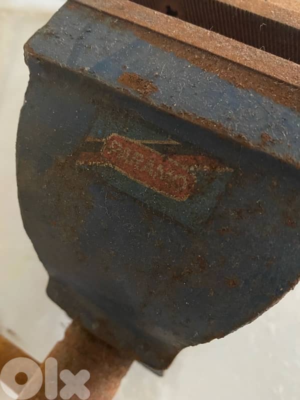 big old English malzameh with German stand 4