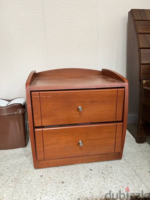 closet and night stands 4