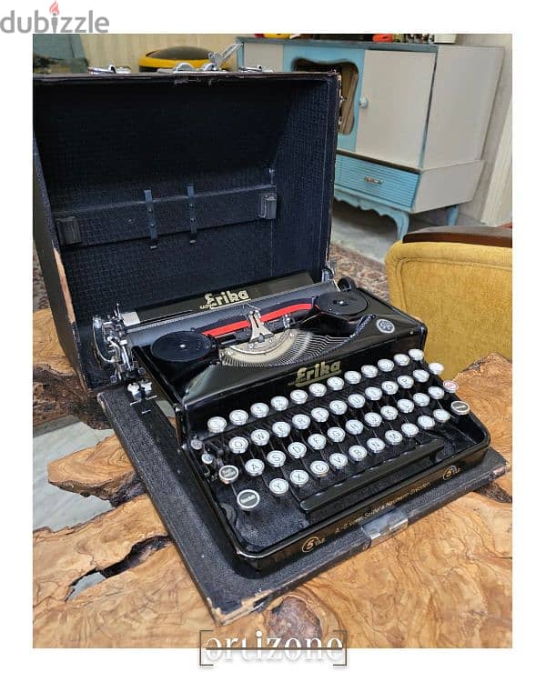 Erica typewriter dactylo 3