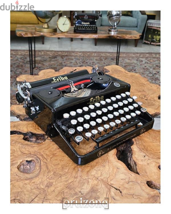 Erica typewriter dactylo 5