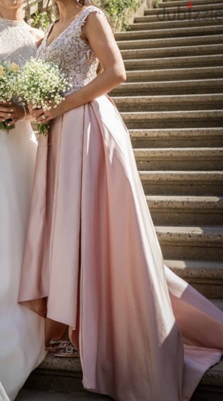 Elegant haute couture dress 1