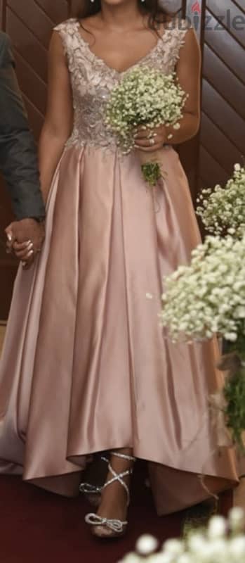 Elegant haute couture dress 2