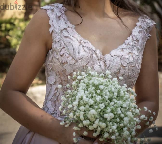 Elegant haute couture dress 3