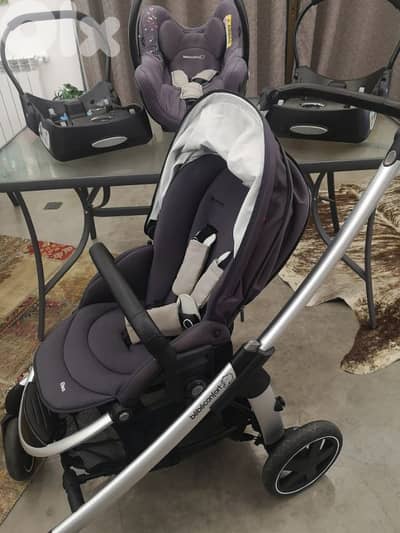 Bebeconfort stroller, car seat and 2 bases