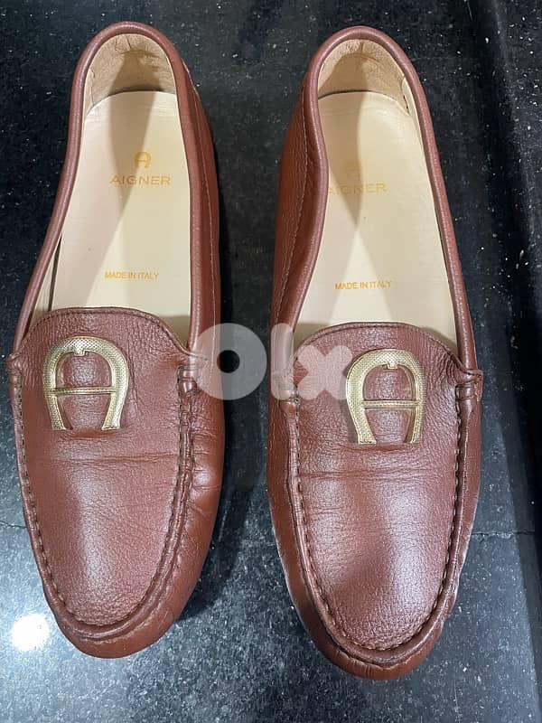 aigner 0