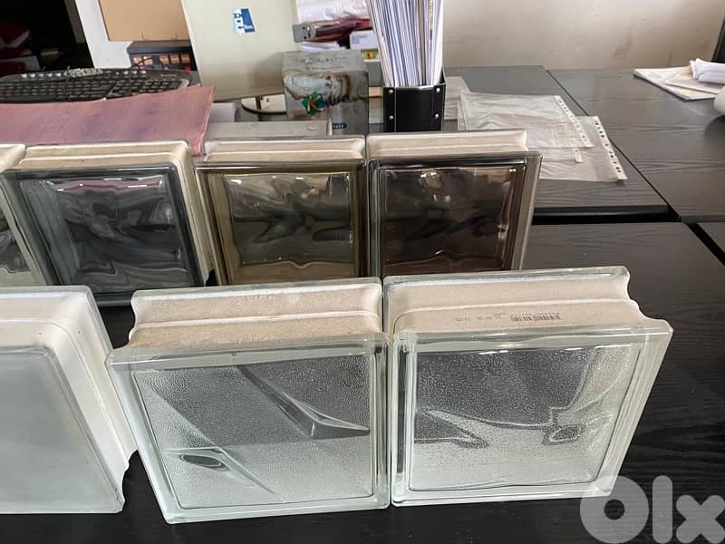 Glass blocks - brique de verre 8