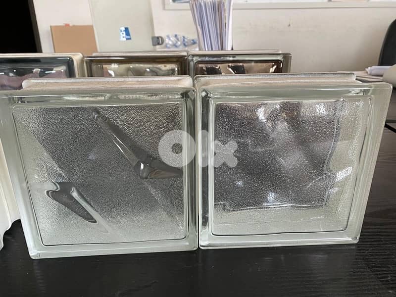 Glass blocks - brique de verre 10