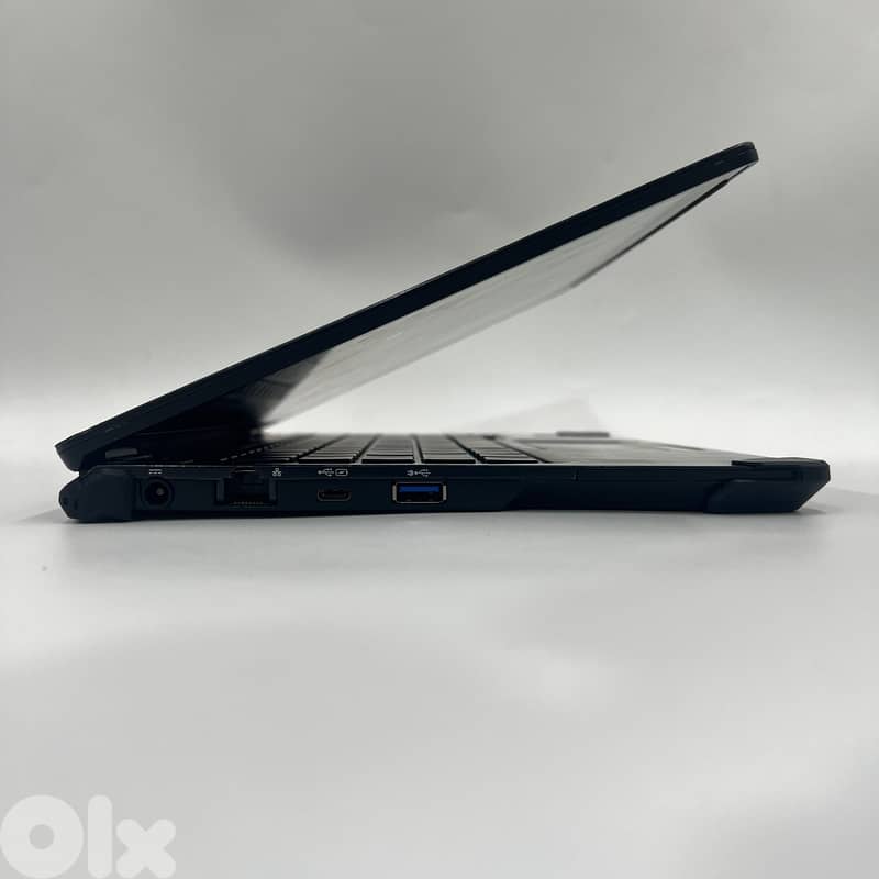 5234-Used Laptop Fujitsu LifeBook P728 15