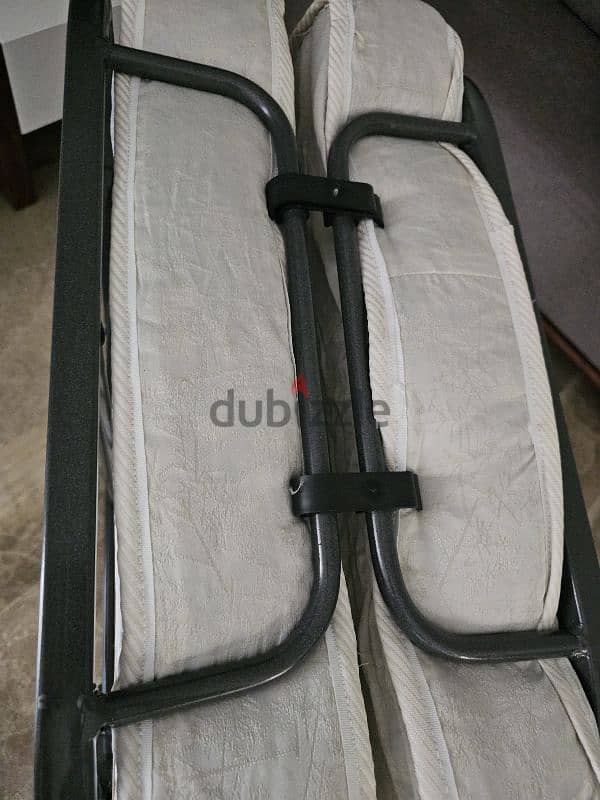 foldable bed - سرير قابل للطي 1