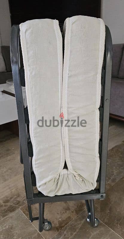 foldable bed - سرير قابل للطي 2