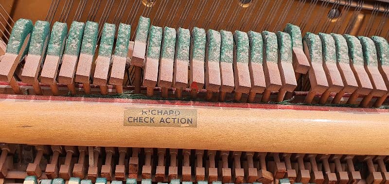 piano antique 2
