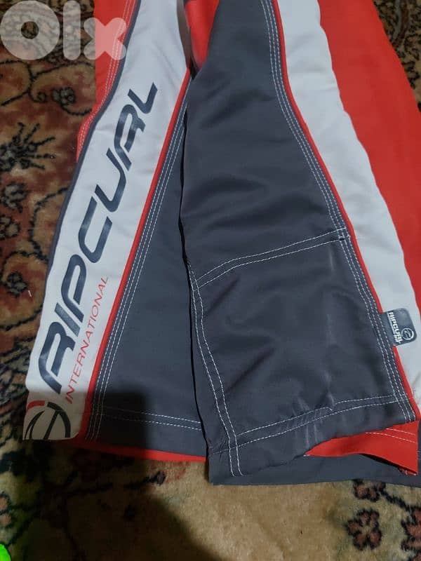 للبيع شورتات رجالي 3