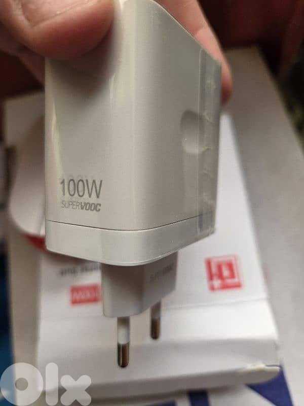 OnePlus original charger 100w 1