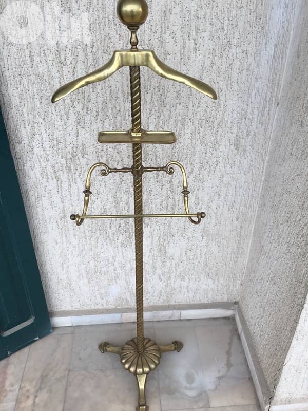 تعليقة تياب برونز انكليزية 0