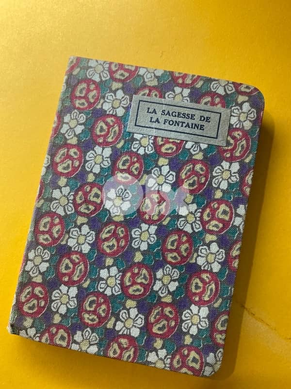 vintage book French language 0
