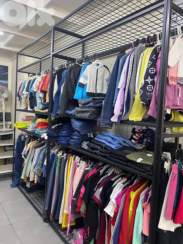 ستندات حديد 3