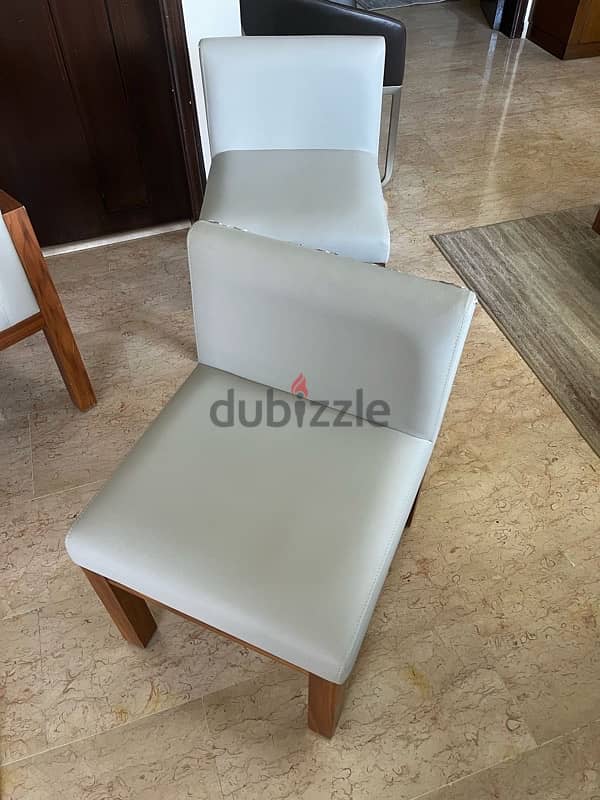 8 dining chairs- imported. massif wood with wheels 0