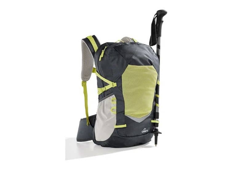 crivit hiking bag 30L 0