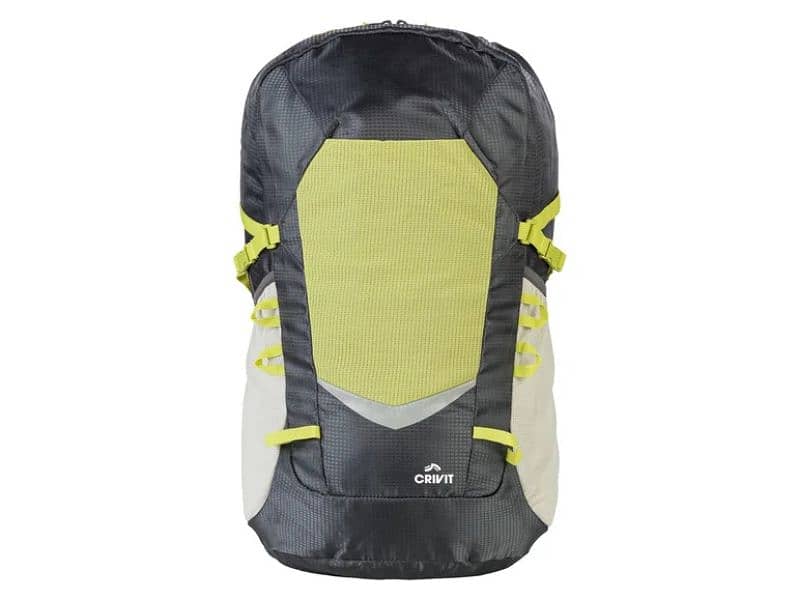 crivit hiking bag 30L 1
